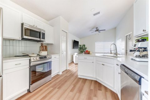 Casa en venta en Orlando, Florida, 3 dormitorios, 155.24 m2 № 2342095 - foto 9