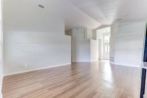 Casa en venta en Orlando, Florida, 3 dormitorios, 155.24 m2 № 2342095 - foto 23