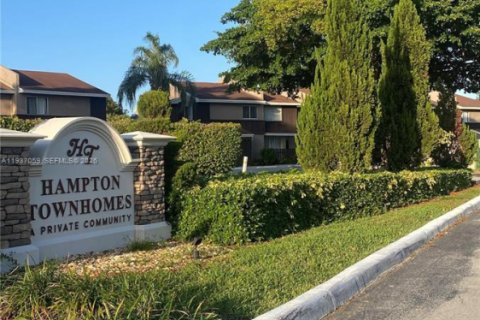 Adosado en alquiler en North Lauderdale, Florida, 2 dormitorios, 114.83 m2 № 1994904 - foto 22