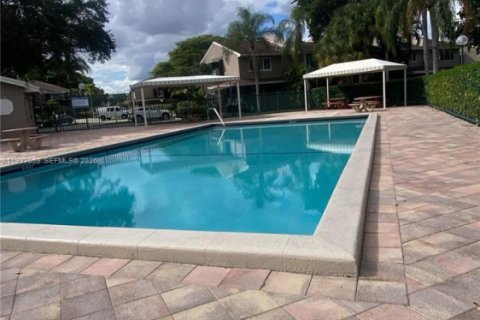 Adosado en alquiler en North Lauderdale, Florida, 2 dormitorios, 114.83 m2 № 1994904 - foto 19