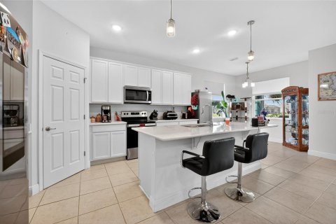 House in Sebastian, Florida 4 bedrooms, 222.59 sq.m. № 1912577 - photo 5