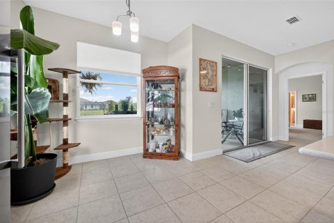 House in Sebastian, Florida 4 bedrooms, 222.59 sq.m. № 1912577 - photo 15