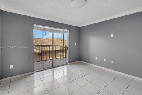 Снять в аренду кондоминиум в Хайалиа Гарденс, Флорида 2 спальни, 102.19м2, № 2004565 - фото 7