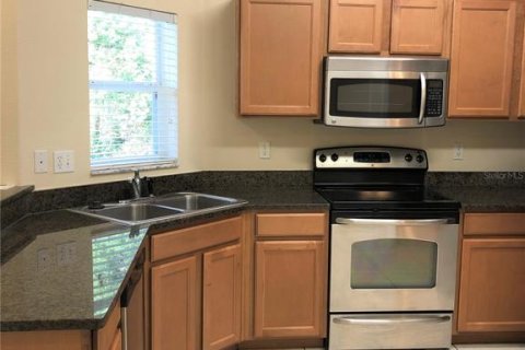 Touwnhouse à louer à Lakeland, Floride: 4 chambres, 137.4 m2 № 2409908 - photo 13