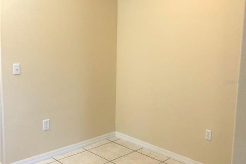 Touwnhouse à louer à Lakeland, Floride: 4 chambres, 137.4 m2 № 2409908 - photo 17