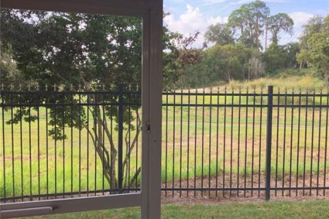 Touwnhouse à louer à Lakeland, Floride: 4 chambres, 137.4 m2 № 2409908 - photo 9