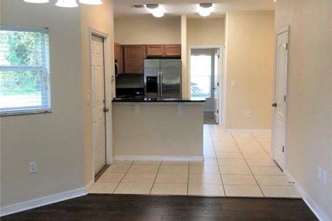 Touwnhouse à louer à Lakeland, Floride: 4 chambres, 137.4 m2 № 2409908 - photo 8