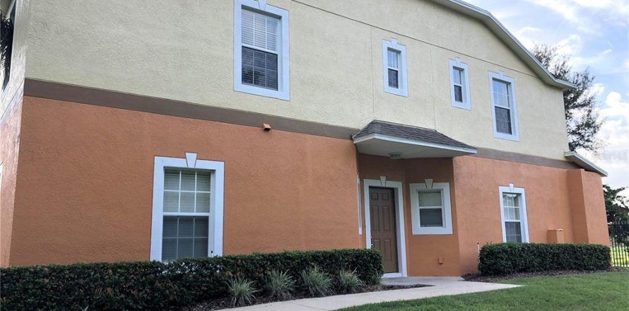 Touwnhouse à Lakeland, Floride 4 chambres, 137.4 m2 № 2409908