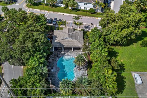 Touwnhouse à vendre à Deerfield Beach, Floride: 3 chambres, 166.02 m2 № 2407943 - photo 29