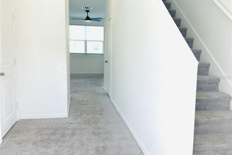 Adosado en alquiler en Davenport, Florida, 3 dormitorios, 130.43 m2 № 1856650 - foto 4