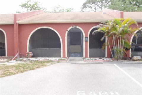 Condominio en Pinellas Park, Florida, 2 dormitorios № 2101762