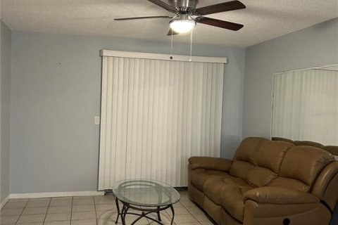 Condominio en alquiler en Pinellas Park, Florida, 2 dormitorios, 90.12 m2 № 2101762 - foto 9