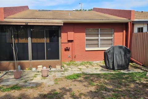 Condominio en alquiler en Pinellas Park, Florida, 2 dormitorios, 90.12 m2 № 2101762 - foto 19