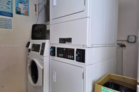 Снять в аренду кондоминиум в Форт-Лодердейл, Флорида 2 спальни, 102.19м2, № 2029671 - фото 5