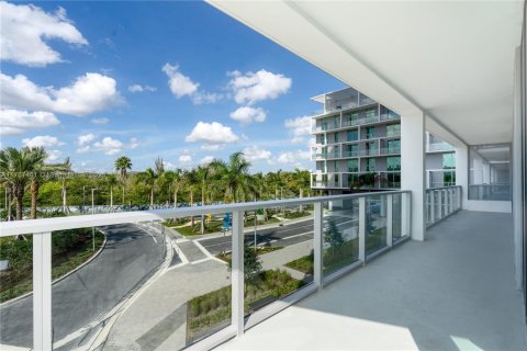 Condo in Sunrise, Florida, 2 bedrooms  № 1867803 - photo 17