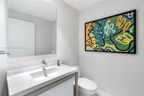 Condo in Sunrise, Florida, 2 bedrooms  № 1867803 - photo 10