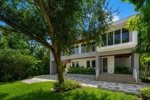 Casa en Key Biscayne, Florida 7 dormitorios, 424.1 m2 № 2177978