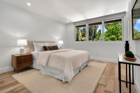 Casa en venta en Key Biscayne, Florida, 7 dormitorios, 424.1 m2 № 2177978 - foto 28