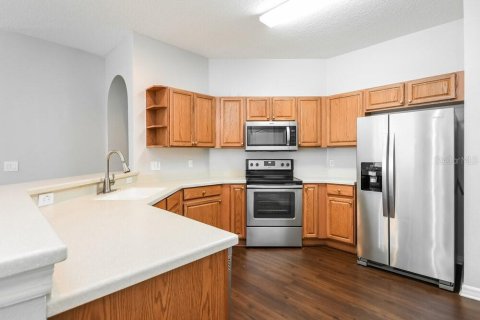 House in Tavares, Florida 3 bedrooms, 168.9 sq.m. № 1914532 - photo 8