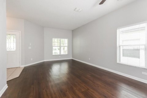 House in Tavares, Florida 3 bedrooms, 168.9 sq.m. № 1914532 - photo 5
