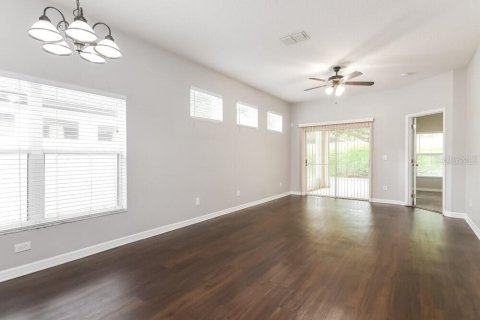 House in Tavares, Florida 3 bedrooms, 168.9 sq.m. № 1914532 - photo 7