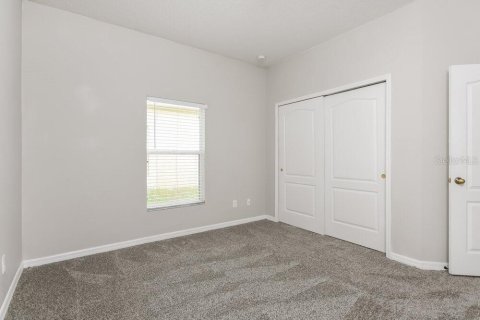 House in Tavares, Florida 3 bedrooms, 168.9 sq.m. № 1914532 - photo 14