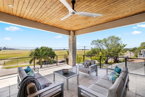 Casa en venta en Tampa, Florida, 3 dormitorios, 273.32 m2 № 1651201 - foto 17