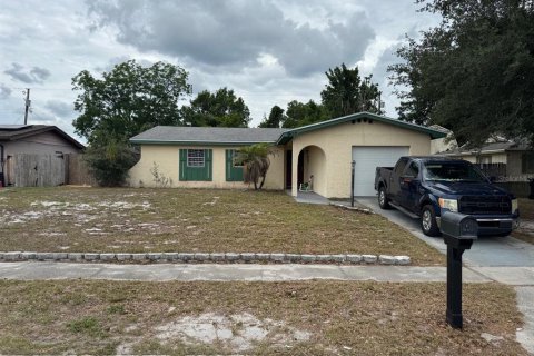 House in Ocoee, Florida 4 bedrooms, 123.75 sq.m. № 2109739