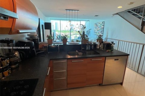 Copropriété à louer à Aventura, Floride: 3 chambres, 173.63 m2 № 2049558 - photo 5