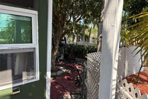 Casa en venta en Margate, Florida, 3 dormitorios, 214.79 m2 № 2019756 - foto 29