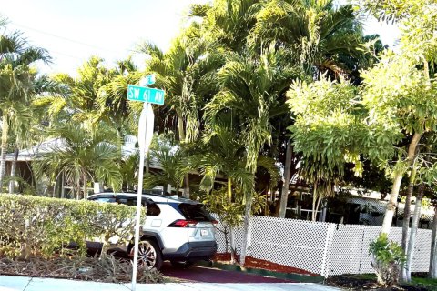 Casa en venta en Margate, Florida, 3 dormitorios, 214.79 m2 № 2019756 - foto 14