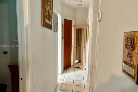 Casa en venta en Margate, Florida, 3 dormitorios, 214.79 m2 № 2019756 - foto 18