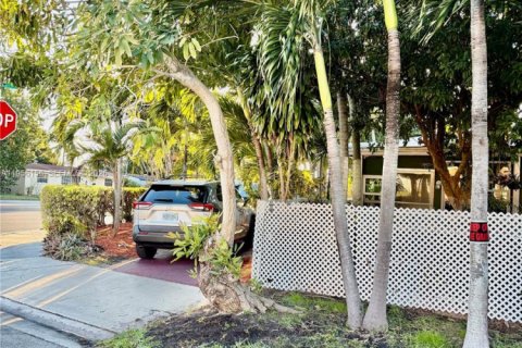Casa en venta en Margate, Florida, 3 dormitorios, 214.79 m2 № 2019756 - foto 10