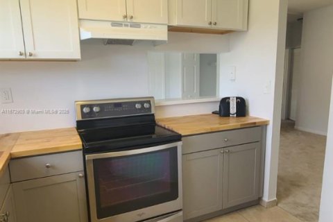 Купить кондоминиум в Дирфилд-Бич, Флорида 2 спальни, 74.97м2, № 2020961 - фото 20