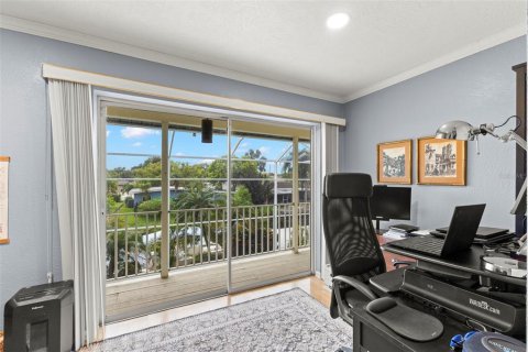 Villa ou maison à vendre à Palm Harbor, Floride: 3 chambres, 220.18 m2 № 2287764 - photo 29