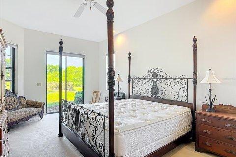 House in Lady Lake, Florida 3 bedrooms, 210.8 sq.m. № 1680484 - photo 27