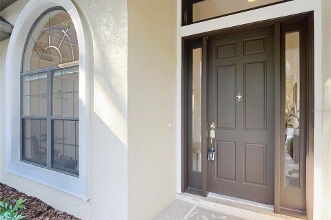 House in Lady Lake, Florida 3 bedrooms, 210.8 sq.m. № 1680484 - photo 3