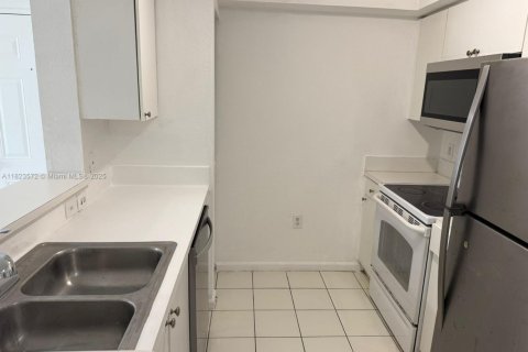 Condominio en venta en Homestead, Florida, 2 dormitorios, 83.15 m2 № 1958493 - foto 5