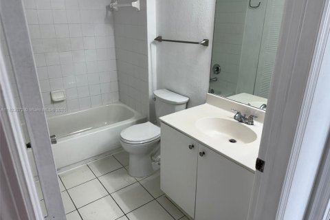 Condominio en venta en Homestead, Florida, 2 dormitorios, 83.15 m2 № 1958493 - foto 13