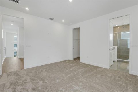Купить виллу или дом в Орландо, Флорида 9 комнат, 199.28м2, № 2410290 - фото 16