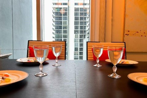 Купить кондоминиум в Халландейл-Бич, Флорида 2 спальни, 121.89м2, № 1703310 - фото 25