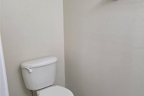 Touwnhouse à louer à Tampa, Floride: 2 chambres, 107.02 m2 № 2398768 - photo 11