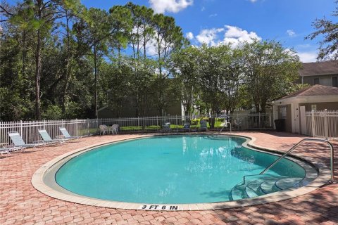 Touwnhouse à louer à Tampa, Floride: 2 chambres, 107.02 m2 № 2398768 - photo 25