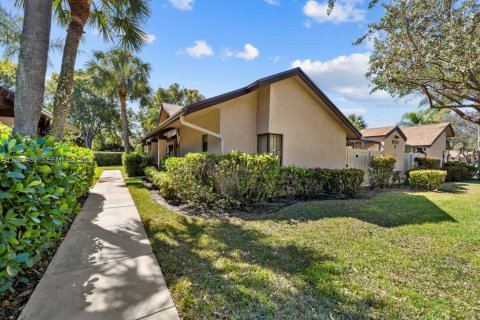 Купить кондоминиум в Коконат Крик, Флорида 2 спальни, 102.75м2, № 2025833 - фото 20