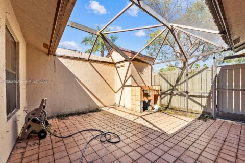 Купить кондоминиум в Коконат Крик, Флорида 2 спальни, 102.75м2, № 2025833 - фото 19