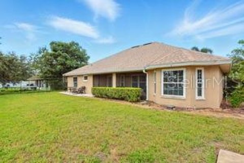 House in Tavares, Florida 4 bedrooms, 201.41 sq.m. № 1806638 - photo 29