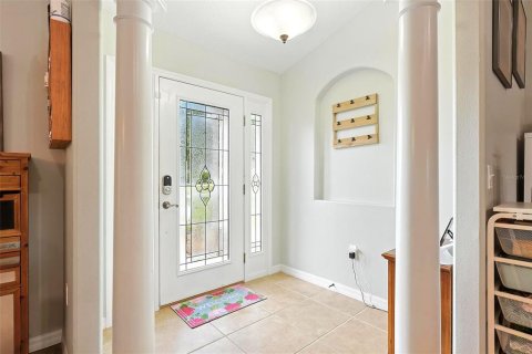 House in Tavares, Florida 4 bedrooms, 201.41 sq.m. № 1806638 - photo 4