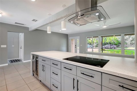 Casa en venta en Clearwater, Florida, 3 dormitorios, 185.43 m2 № 1820918 - foto 22