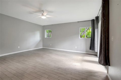Casa en venta en Clearwater, Florida, 3 dormitorios, 185.43 m2 № 1820918 - foto 30
