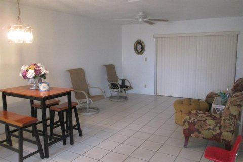 Apartment in West Palm Beach, Florida 1 bedroom, 61.5 sq.m. № 2083274 - photo 3